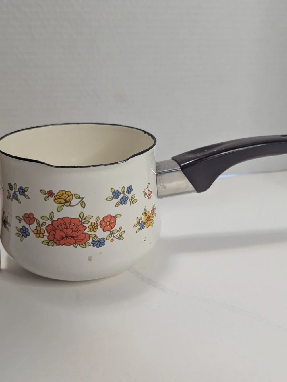 Vintage 70s SUMMER GARDEN By Excel 1 Quart Saucepan Melting Pot Pan